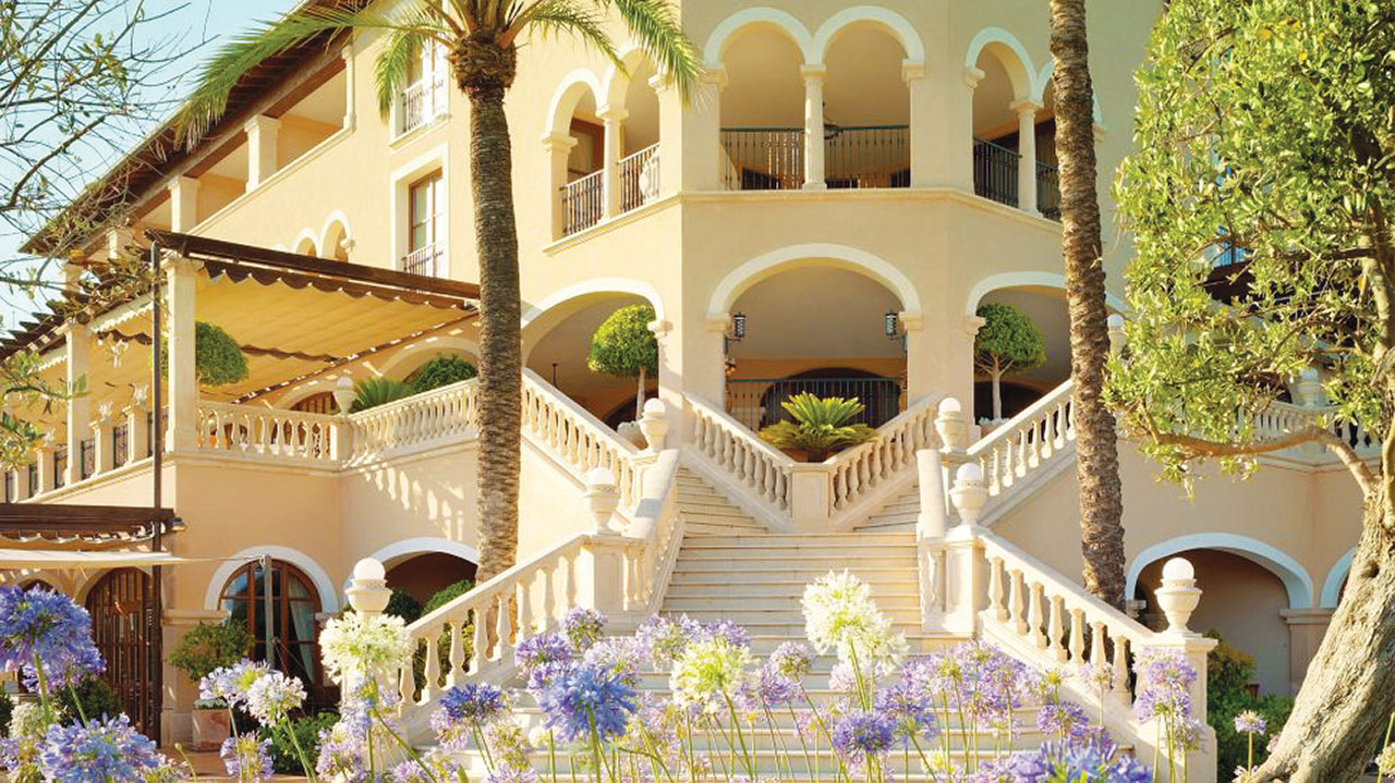 The St  Regis Mardavall Mallorca Resort